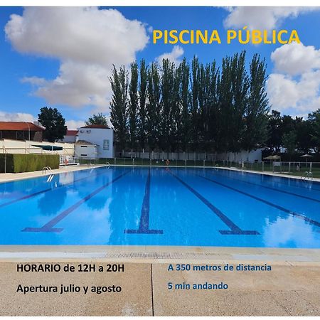 Apartamentos La Luna La Solana Kültér fotó