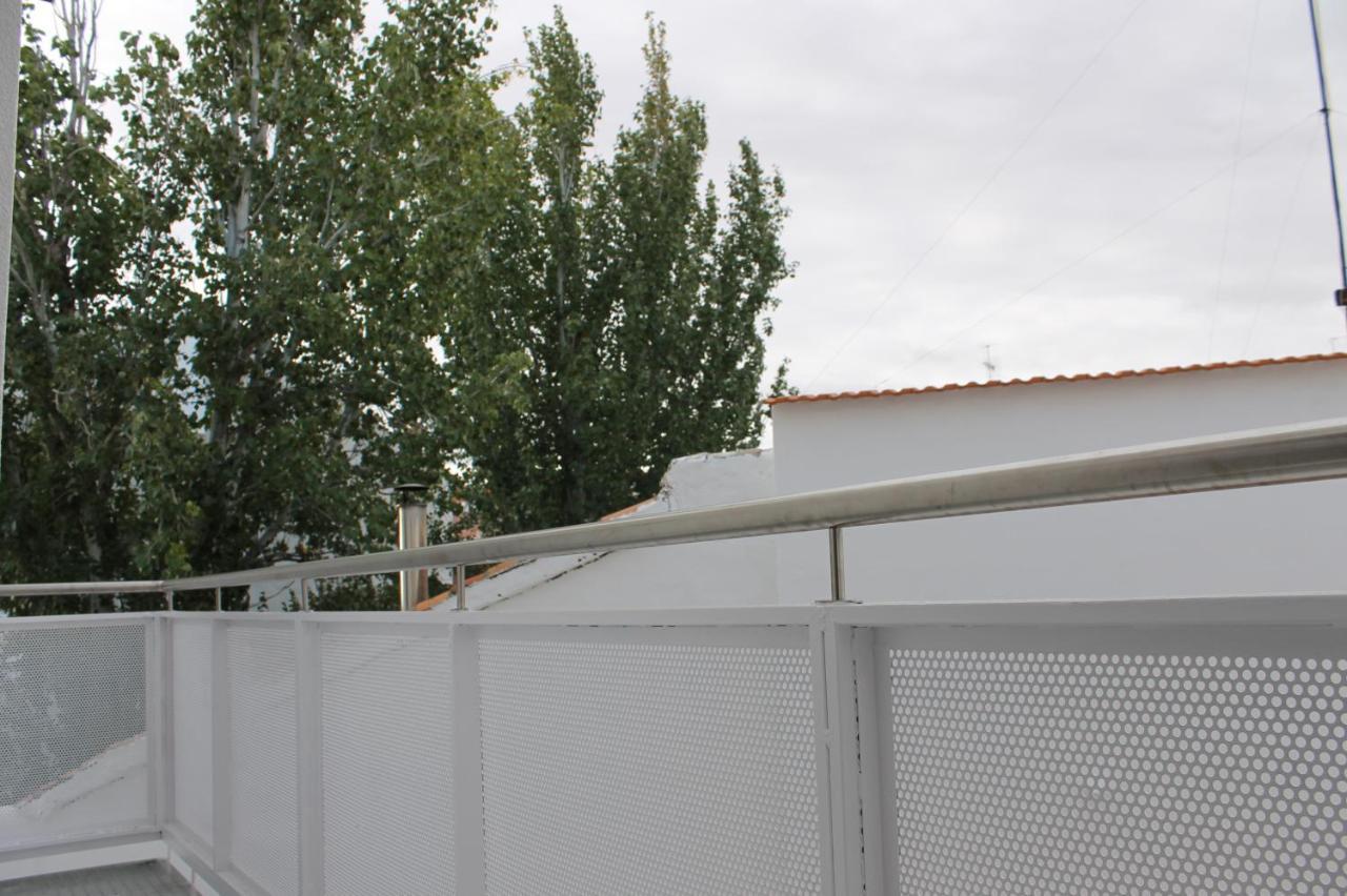 Apartamentos La Luna La Solana Kültér fotó