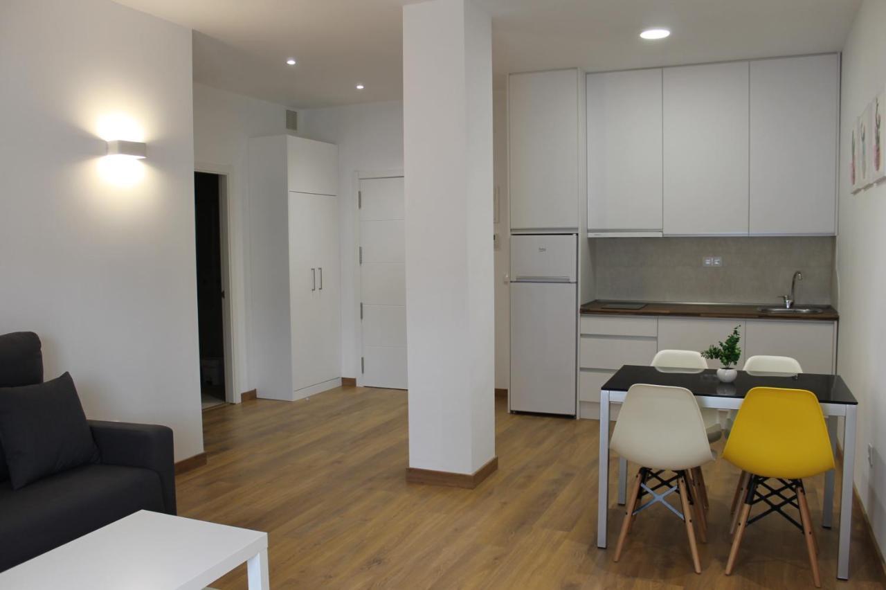 Apartamentos La Luna La Solana Kültér fotó